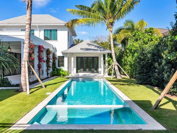 215 Summa Street, West Palm Beach FL 33405