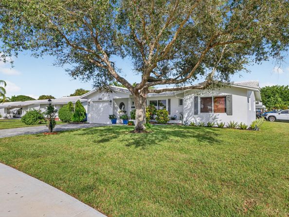 2550 E Golf Blvd, Pompano Beach FL 33064