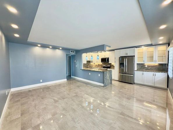 3021 Guildford B B, Boca Raton FL 33434