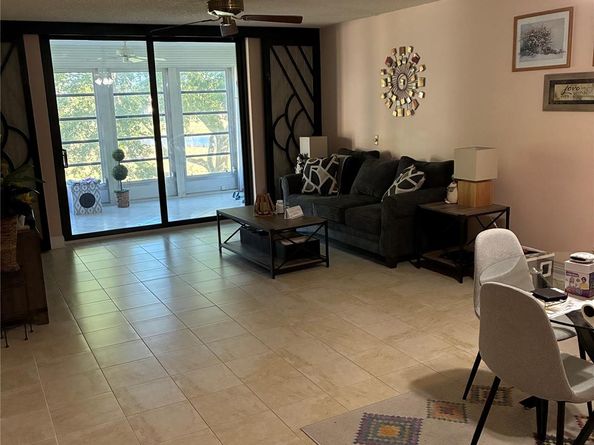 7591 NW 1st street 303, Margate FL 33063