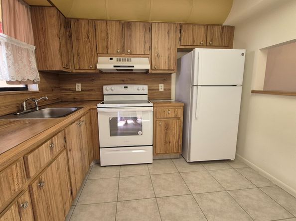 4640 Lucerne Lakes Boulevard 304, Lake Worth FL 33467