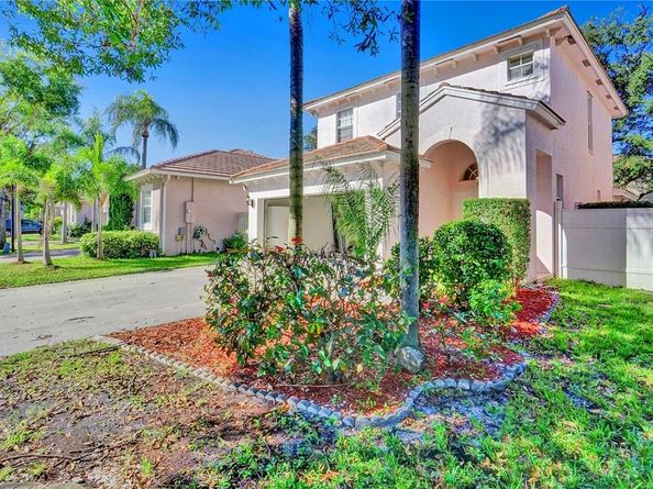 4837 NW 19TH St, Coconut Creek FL 33063