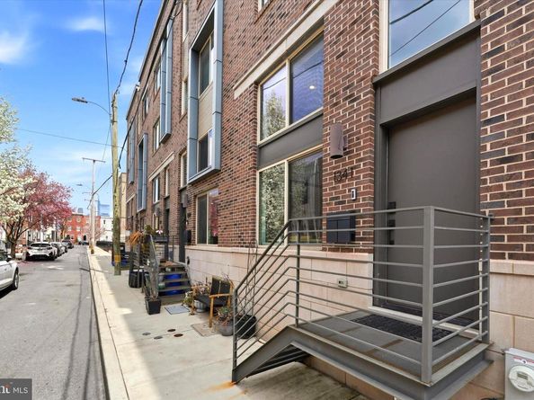 1341 S Garnet Street, Philadelphia PA 19146
