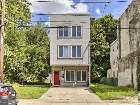 679 N 11TH Street A, Philadelphia PA 19123