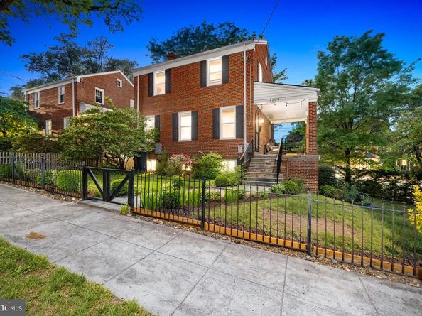 4204 13TH Place NE, Washington DC 20017