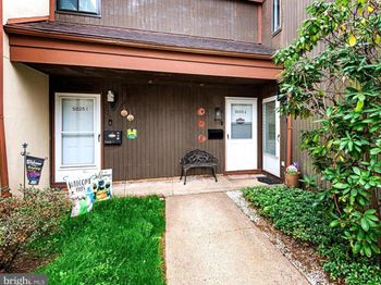 5025 S Convent Lane