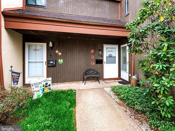 5025 S Convent Lane J, Philadelphia PA 19114
