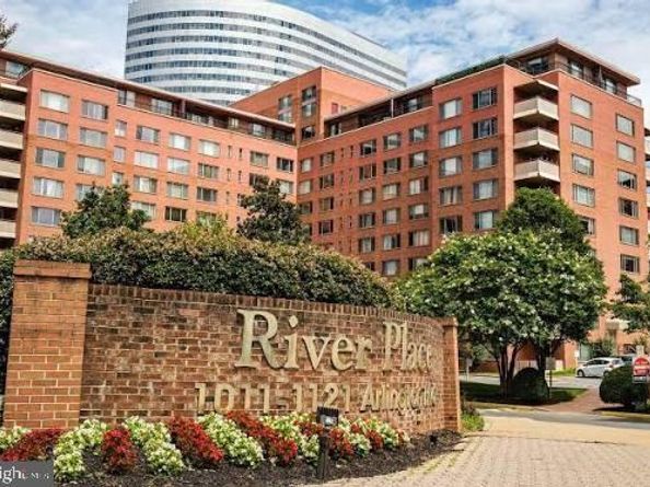 1121 Arlington Boulevard 313, Arlington VA 22209