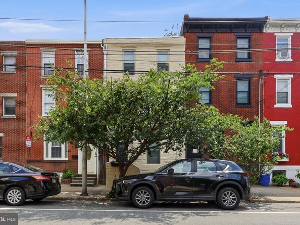 2508 Christian Street, Philadelphia PA 19146