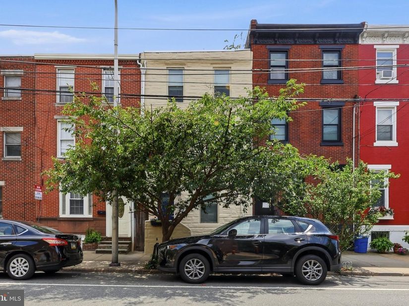 2508 Christian Street, Philadelphia PA 19146