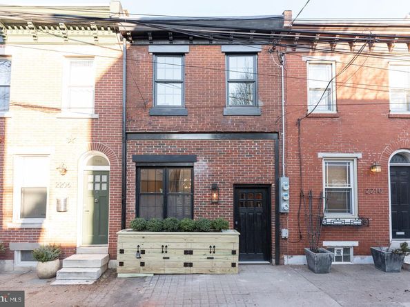 2208 Taggert Street, Philadelphia PA 19125