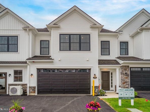 503 Fullerton Farm Court #29, Warrington PA 18976