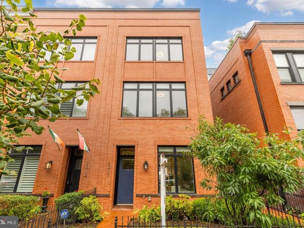 1311 D Street SE, Washington DC 20003