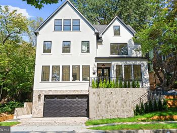 5631 Macarthur Boulevard NW