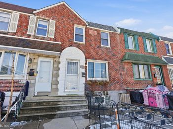 4538 Sheffield Avenue