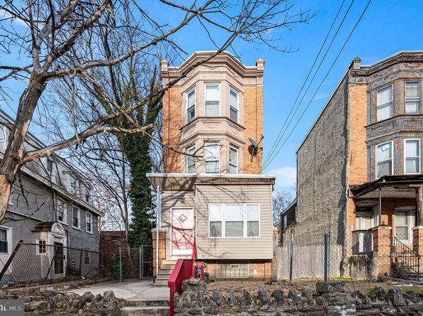 4925 Royal Street, Philadelphia PA 19144