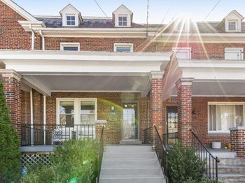 114 Madison Street NW