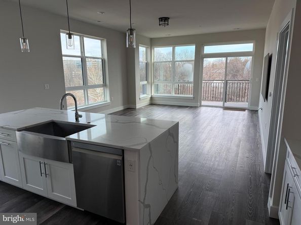 1761 Old Meadow Road 517, Mclean VA 22102