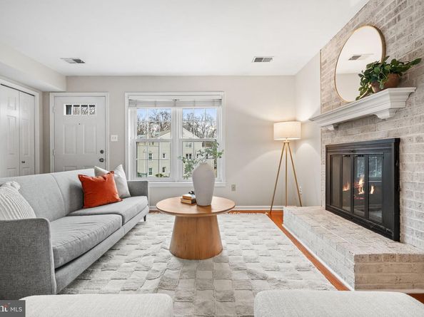 4931 7TH Road S 4931, Arlington VA 22204