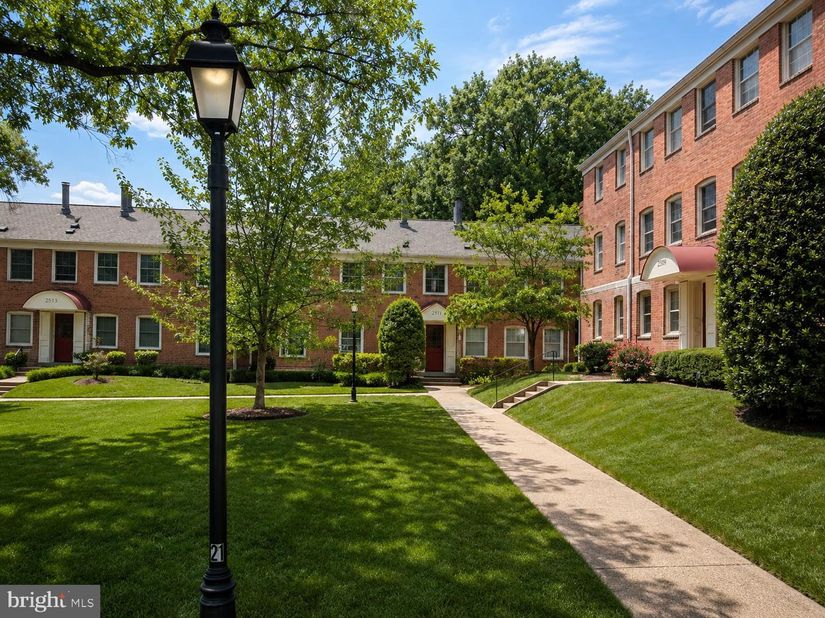 2511 Arlington Boulevard 101, Arlington VA 22201