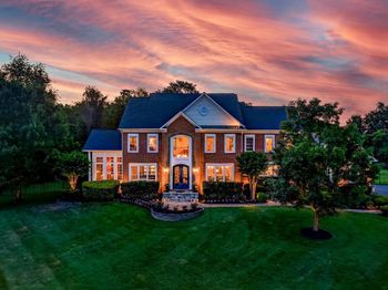 11866 Timber Knoll Court