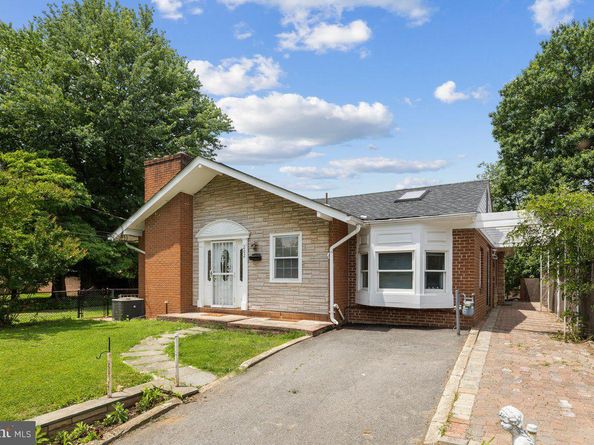 202 S Cherry Street, Falls Church VA 22042
