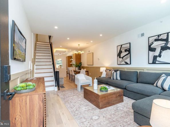 629 Mifflin Street, Philadelphia PA 19148
