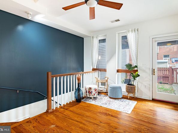 729 S 12TH Street 101, Philadelphia PA 19147