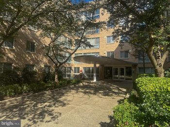 6445 Luzon Avenue NW