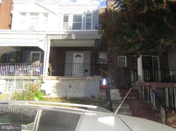 1827 W Rockland Street