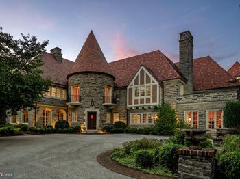 648 Creighton Road