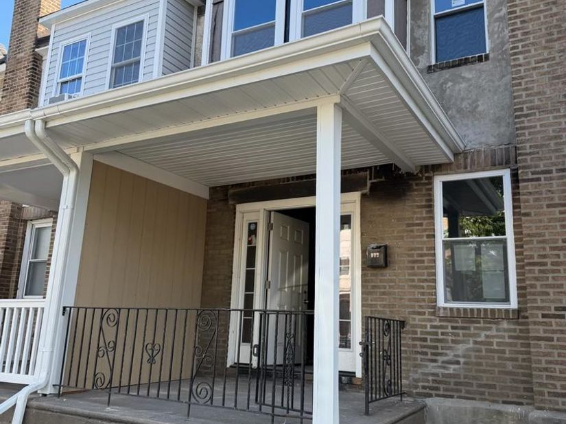 912 Granite, Philadelphia PA 19124