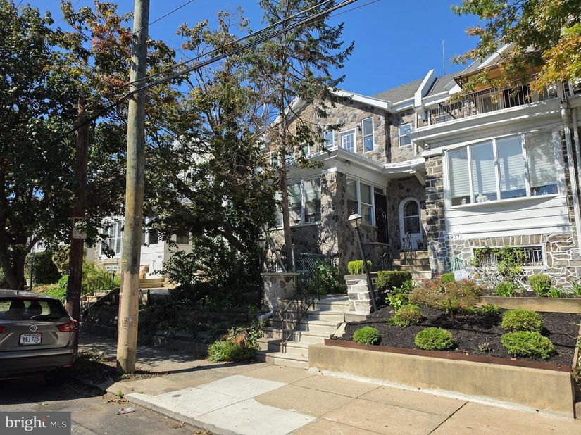 4939 Pine Street, Philadelphia PA 19143