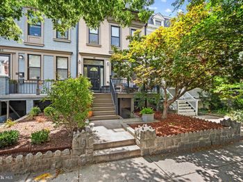 42 W Street NW