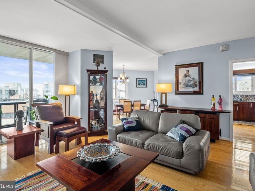 2301 Cherry Street 12G, Philadelphia PA 19103