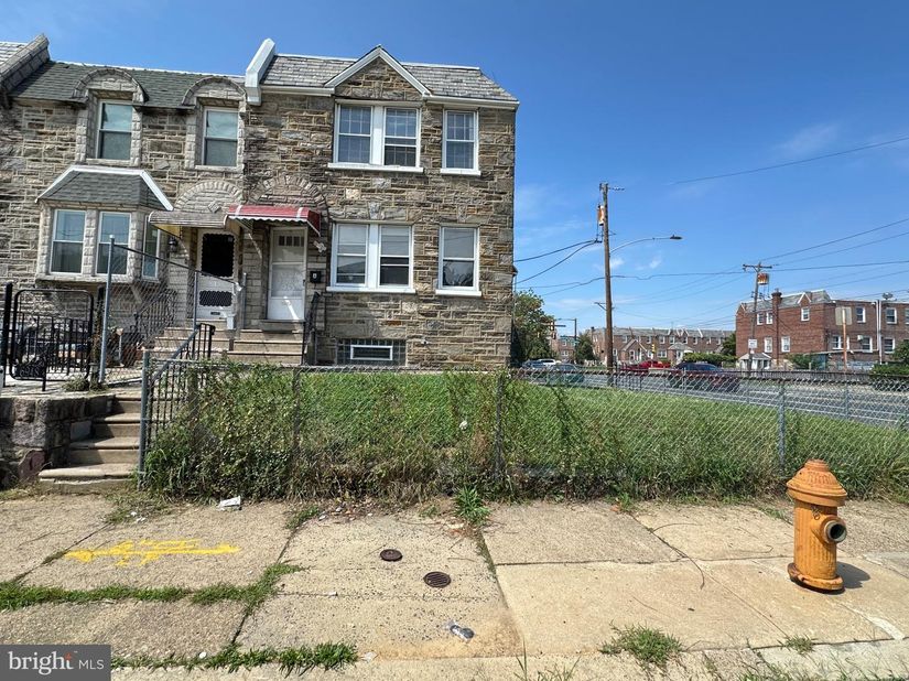 6950 Kindred, Philadelphia PA 19149