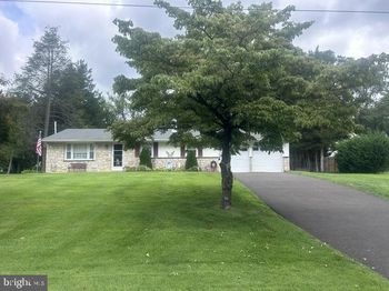 15 Robin Road