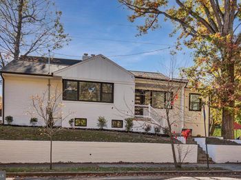 3127 Park Drive SE