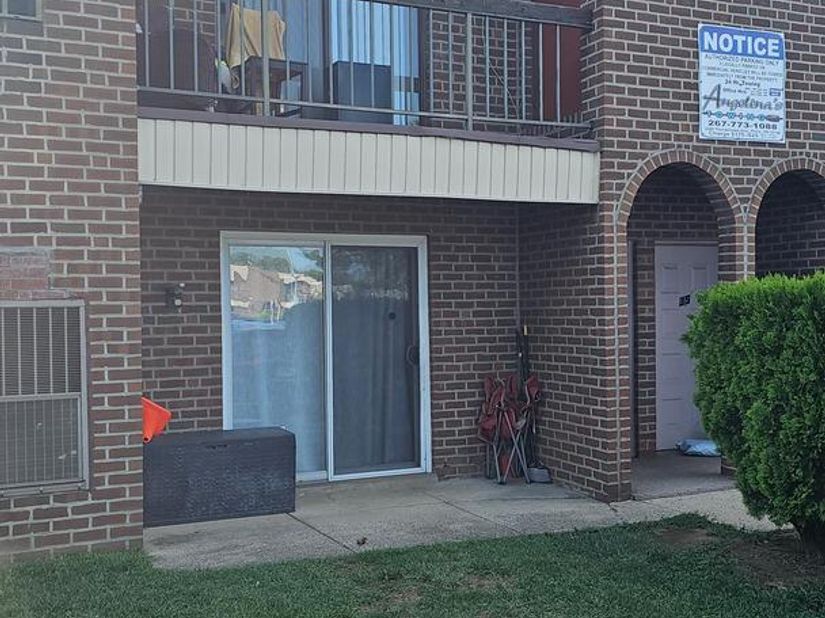 2727 Rhawn Street, Philadelphia PA 19152
