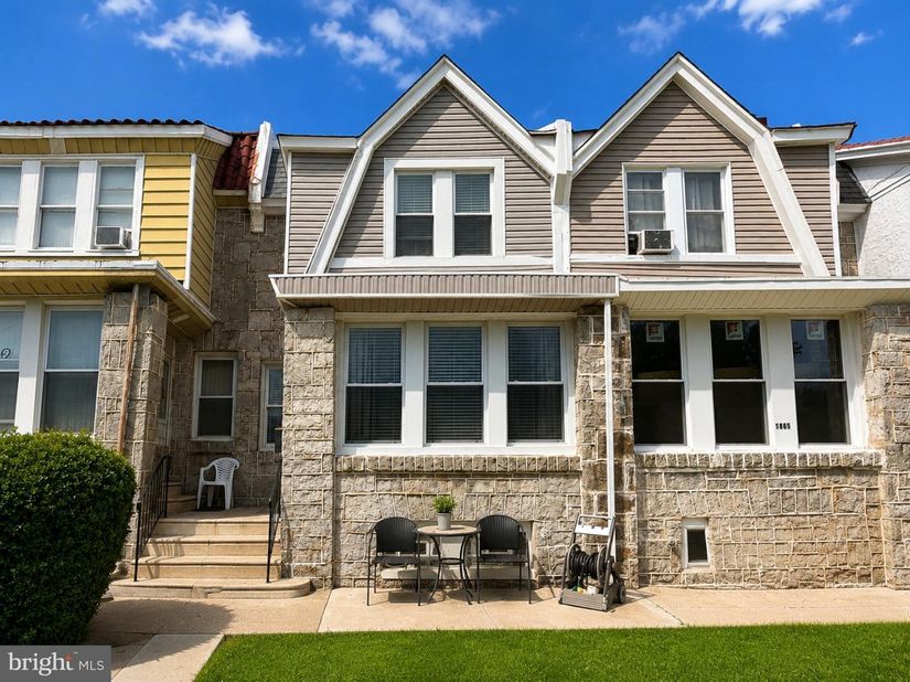 5867 Upland Way, Philadelphia PA 19131