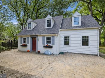 333 W Fifth Street