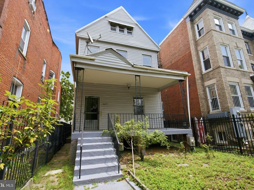 3477 Holmead Place NW, Washington DC 20010