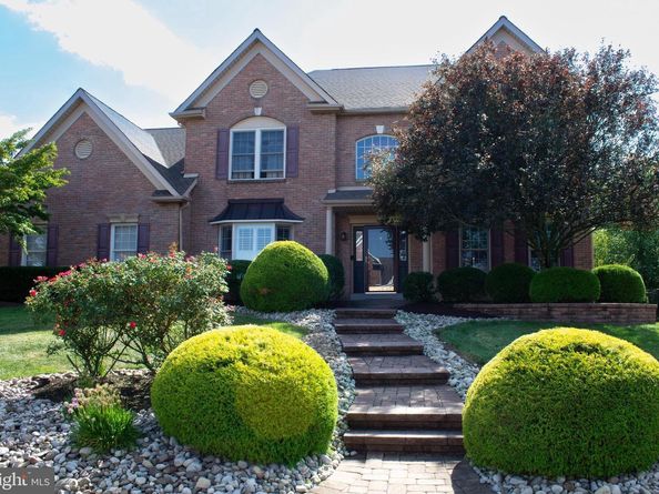 401 Bens Run Court, Warrington PA 18976