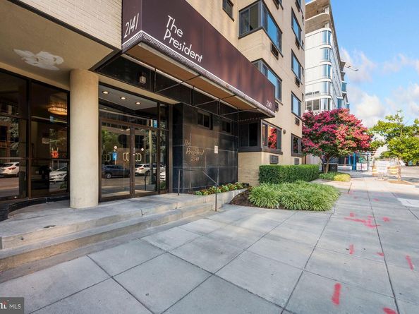 2141 I Street NW 806, Washington DC 20037