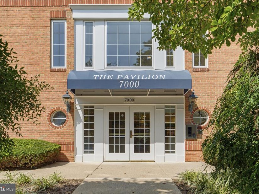 7000 Falls Reach Drive 407, Falls Church VA 22043
