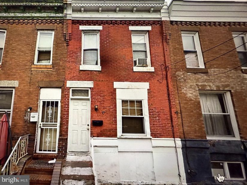2237 Pierce Street, Philadelphia PA 19145