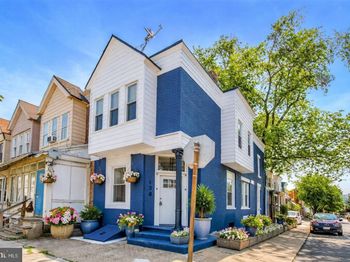 128 W Hansberry Street