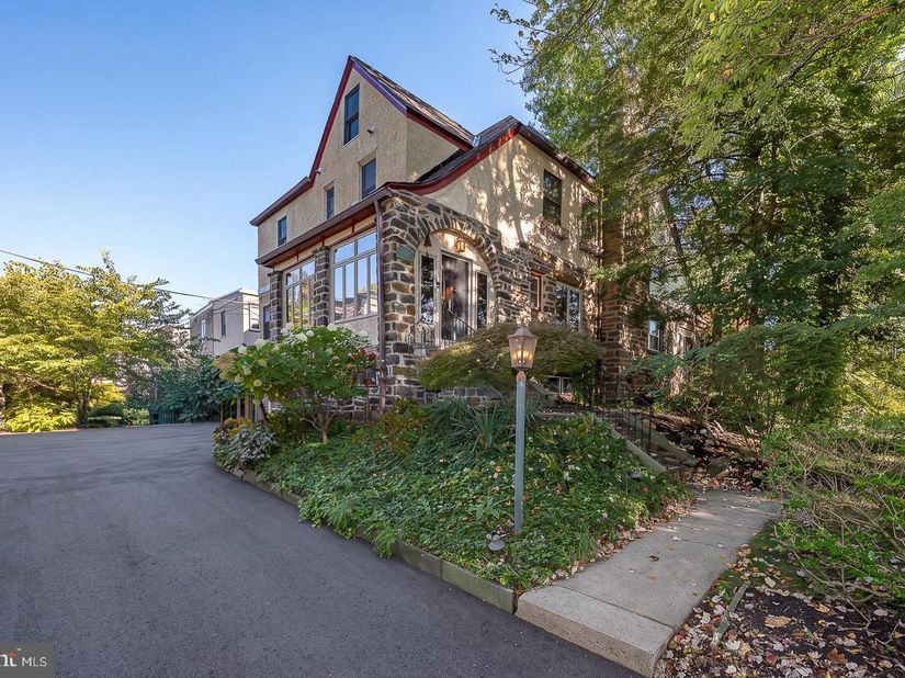 513 E Wynnewood Road, Merion Station PA 19066