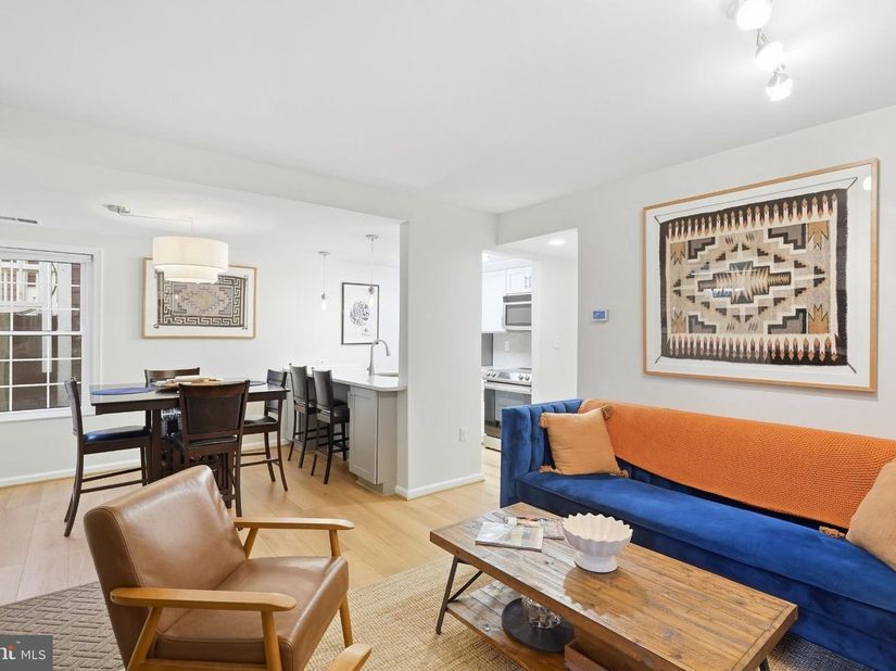 2813 S Woodrow Street B, Arlington VA 22206