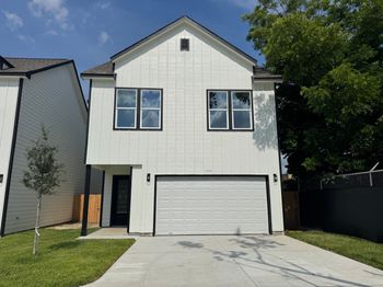 1304 Duff Lane